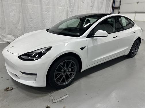 2023 Tesla Model 3 Standard Range