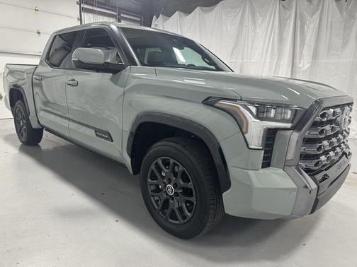 2024 Toyota Tundra Platinum