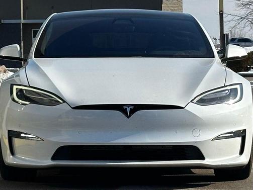2021 Tesla Model S Plaid