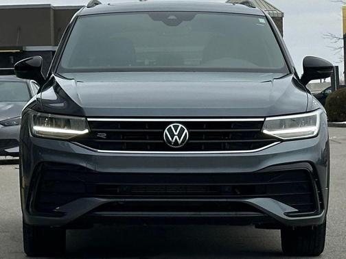 2022 Volkswagen Tiguan 2.0T SE R-Line Black 4MOTION
