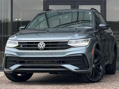 2022 Volkswagen Tiguan 2.0T SE R-Line Black 4MOTION