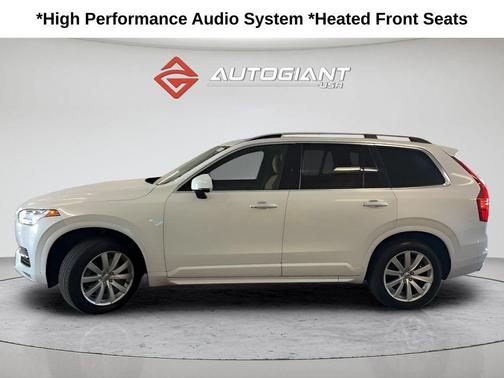 2018 Volvo XC90 T6 Momentum
