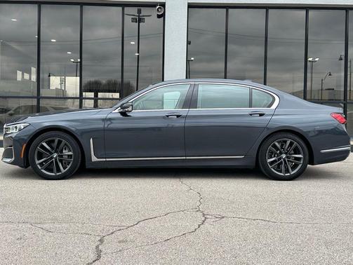 2020 BMW 750 i xDrive
