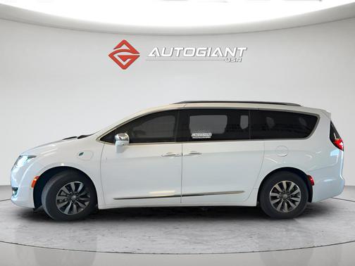 2020 Chrysler Pacifica Hybrid Limited