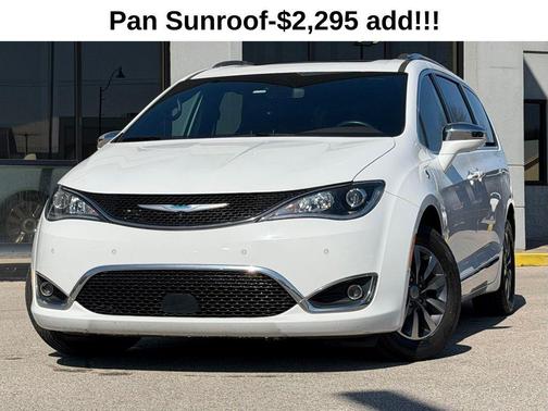 Bright White Clearcoat 2020 Chrysler Pacifica Hybrid Limited