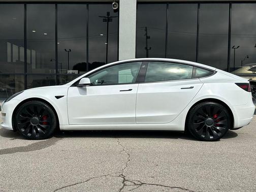 2022 Tesla Model 3 Performance