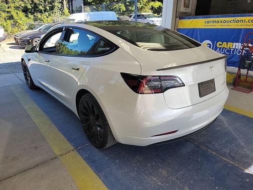 2022 Tesla Model 3 Performance