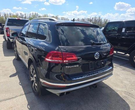 2017 Volkswagen Touareg V6 Wolfsburg Edition