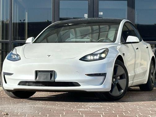 2023 Tesla Model 3 Standard Range
