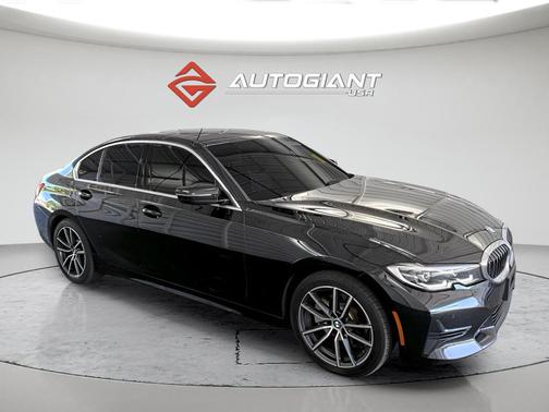 Black Sapphire Metallic 2019 BMW 330 xDrive