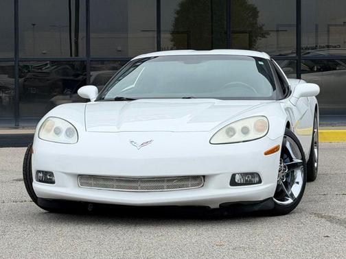 Arctic White 2011 Chevrolet Corvette Base