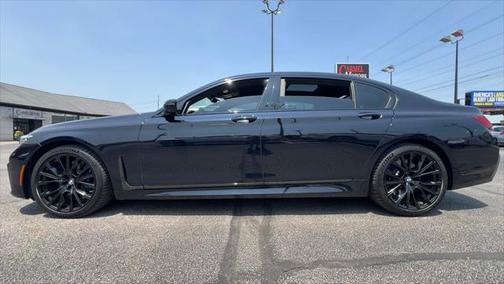 2022 BMW 750 i xDrive