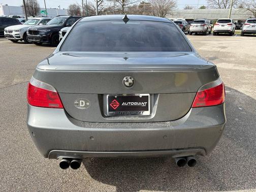 2005 BMW 545 545i