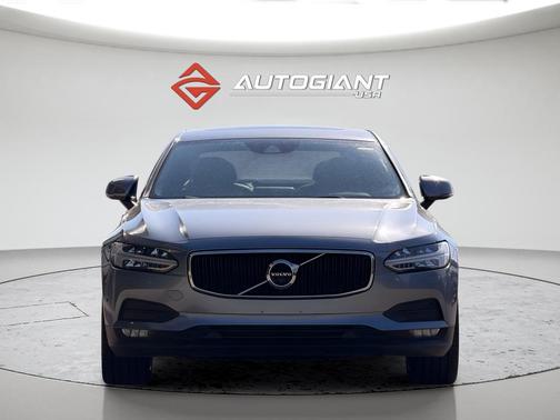 Gray Metallic 2018 Volvo S90 T5 Momentum