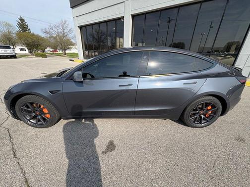 Solid Black 2021 Tesla Model 3 Standard Range Plus