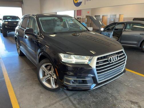 2019 Audi Q7 55 Prestige