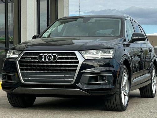 2019 Audi Q7 55 Prestige
