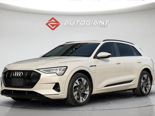 2021 Audi e-tron Premium