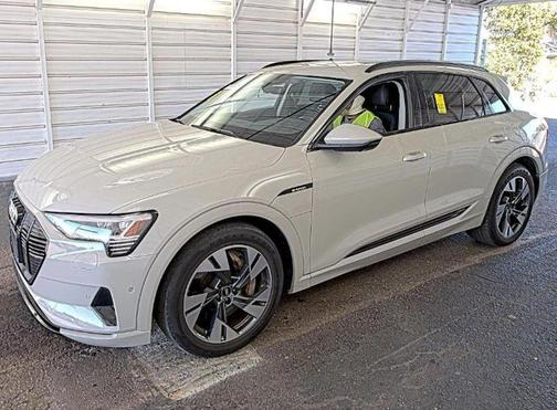 2021 Audi e-tron Premium