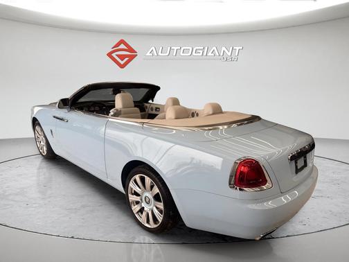 2016 Rolls-Royce Dawn 