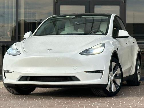 2021 Tesla Model Y Long Range Dual Motor All-Wheel Drive