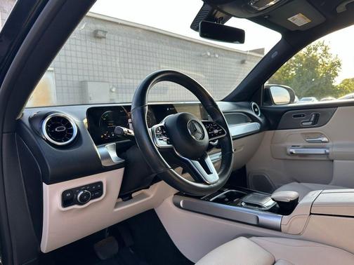 2023 Mercedes-Benz GLB 250 4MATIC