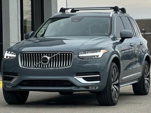 2023 Volvo XC90 B6 Plus 7-Seater