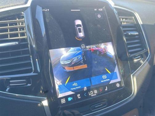 2023 Volvo XC90 B6 Plus 7-Seater