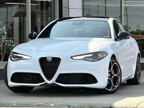 2022 Alfa Romeo Giulia Ti