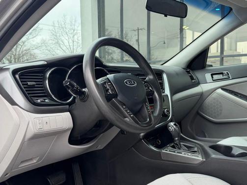 2012 Kia Optima LX