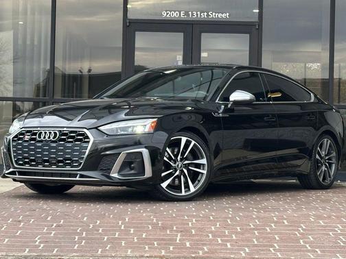 2022 Audi S5 Premium Plus TFSI quattro Tiptronic