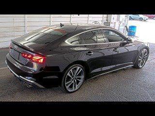 2022 Audi S5 Premium Plus TFSI quattro Tiptronic