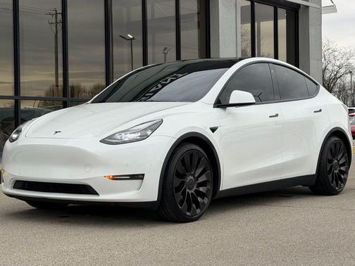 2022 Tesla Model Y Performance Dual Motor All-Wheel Drive