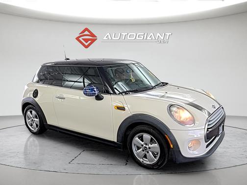 2014 MINI Hardtop Cooper