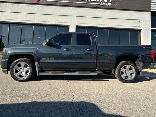 2017 Chevrolet Silverado 1500 2LT