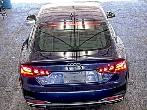Navarra Blue Metallic 2021 Audi A5 Sportback Premium Plus