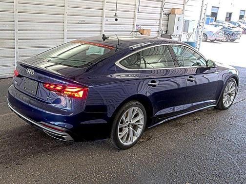 Navarra Blue Metallic 2021 Audi A5 Sportback Premium Plus