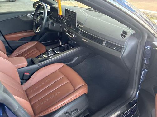 Navarra Blue Metallic 2021 Audi A5 Sportback Premium Plus