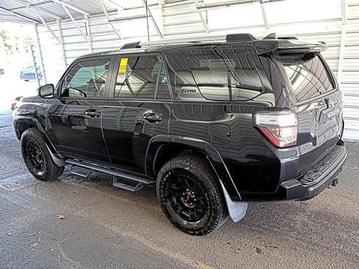 Midnight Black Metallic 2018 Toyota 4Runner TRD Pro