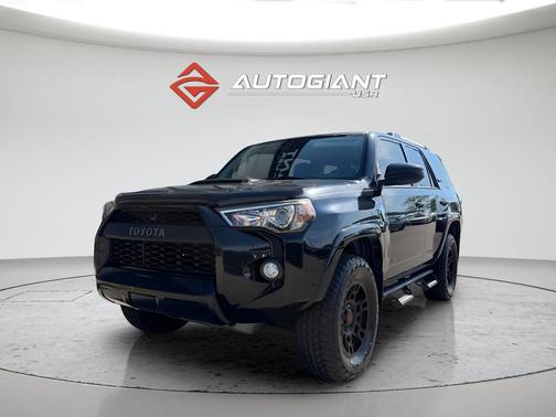 Midnight Black Metallic 2018 Toyota 4Runner TRD Pro