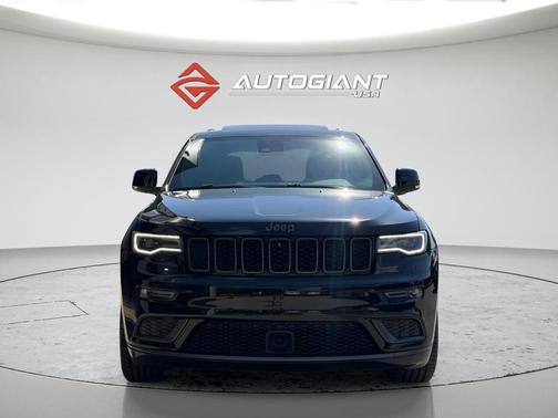 Diamond Black Crystal Pearlcoat 2020 Jeep Grand Cherokee High Altitude