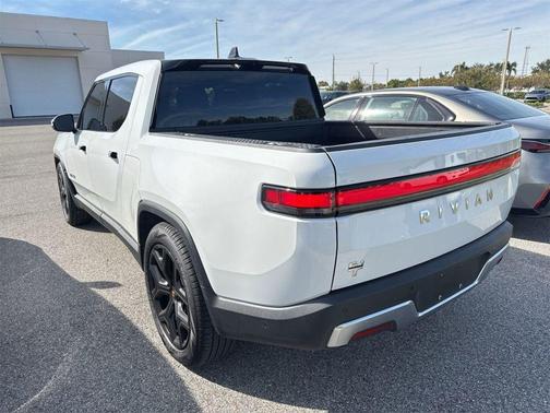 2023 Rivian R1T Adventure