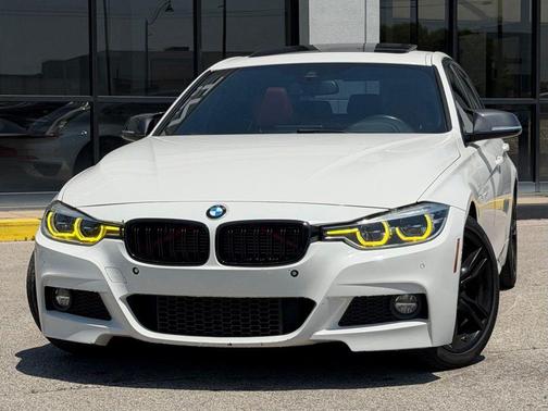 Alpine White 2017 BMW 330e iPerformance