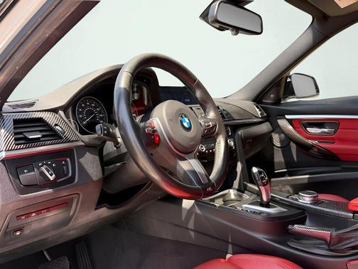 Alpine White 2017 BMW 330e iPerformance