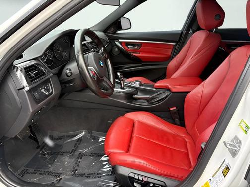 Alpine White 2017 BMW 330e iPerformance