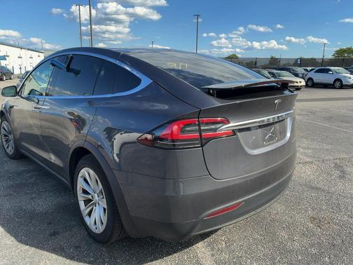 2020 Tesla Model X Long Range Dual Motor All-Wheel Drive