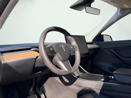 2020 Tesla Model Y Long Range Dual Motor All-Wheel Drive