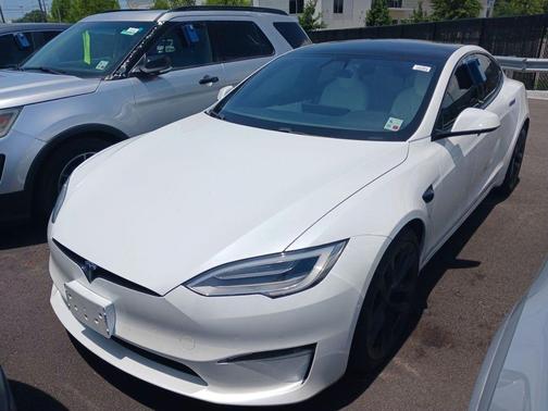 2022 Tesla Model S Plaid