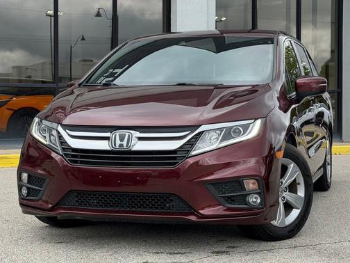 Deep Scarlet Pearl 2019 Honda Odyssey EX