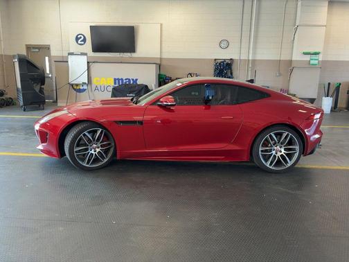 Red 2016 Jaguar F-TYPE R